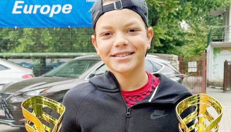 William Văsîi, dublu campion la un turneu de tenis din Republica Moldova