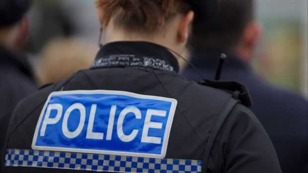 Un polițist din Londra a fost concediat după ce și-a numit colega „româncă proastă”