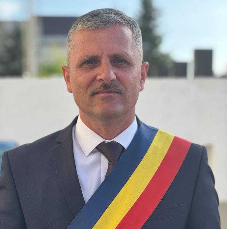 Recea: S-a recurs la decolmatarea și lărgirea albiei râului Teleorman