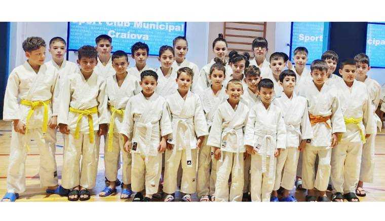 Puştii de la CSM Piteşti, prestaţie foarte bună la Cupa „Junior Judoka” de la Craiova