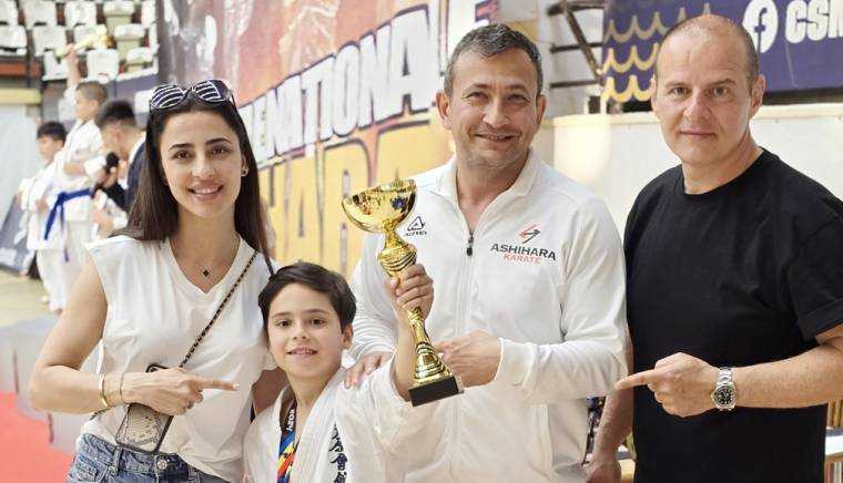 La 9 ani, Ian Irimia a câştigat Campionatul Naţional de Karate Ashihara