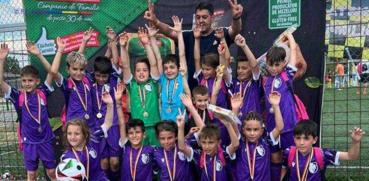 FC Argeș Under 9 a câștiga Cupa Toneli Kids