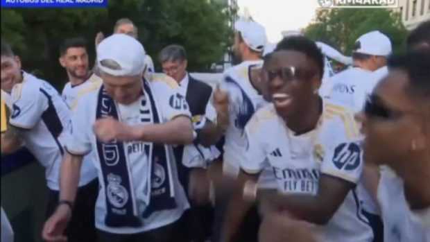 Real Madrid a dansat după o melodie românească în timpul „paradei victoriei”