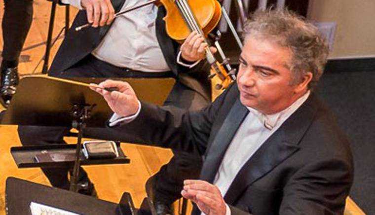Dirijorul Alexandru Ganea revine la Filarmonica Piteşti, într-un concert cu trombonistul Mirel Liţă