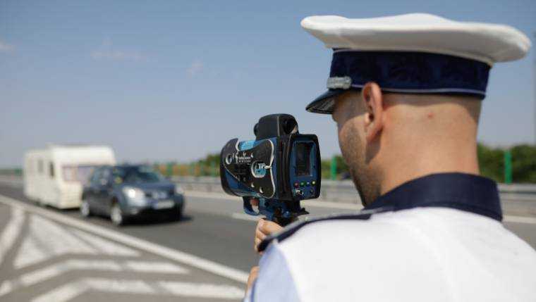 Argeș. Prins de radar cu 161 km/oră! Ce amendă i-a dat Poliția