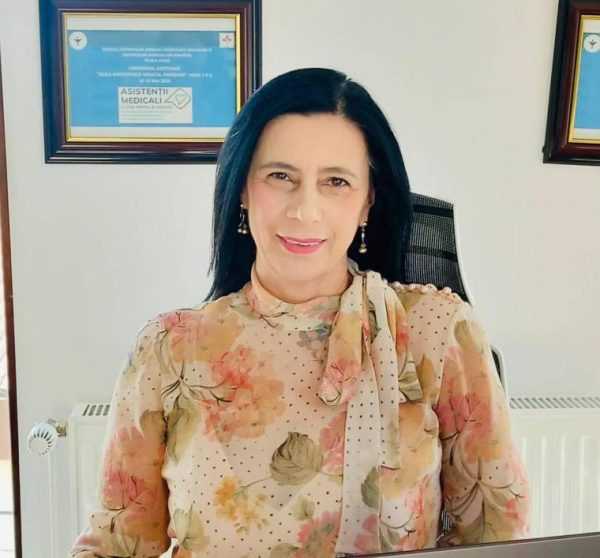 ESTERA STĂMOIU, PREȘEDINTE OAMGMAMR ARGEȘ: ”ASISTENȚII MEDICALI ȘI MOAȘELE SUNT VECTORI IMPORTANȚI ÎN PROMOVAREA ȘI MENȚINEREA SĂNĂTĂȚII COPIILOR”