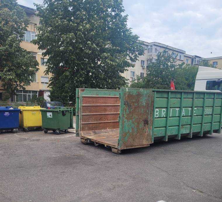 S-a dat startul colectării deșeurilor voluminoase și DEEE în Pitești
