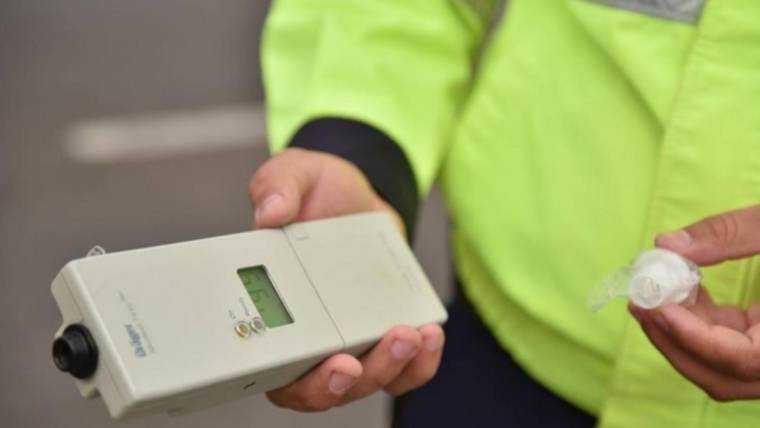 Poliţiştii vor testa obligatoriu anumiţi participanţi la trafic pentru alcool sau substanţe psihoactive