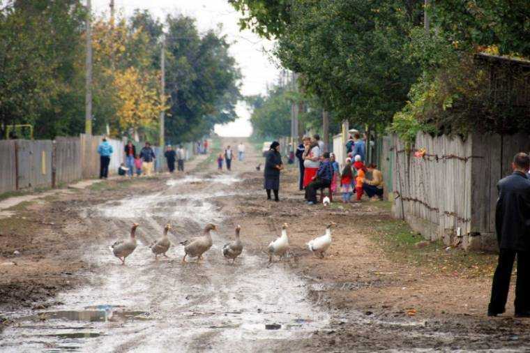România: 23% dintre persoanele ocupate – în risc de sărăcie