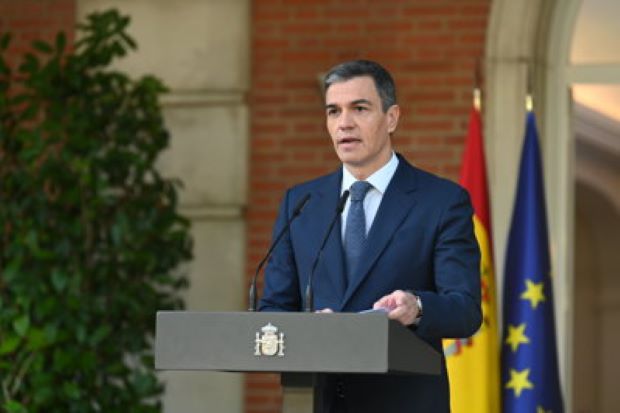 Premierul Spaniei, Pedro Sanchez, vine sâmbătă în România