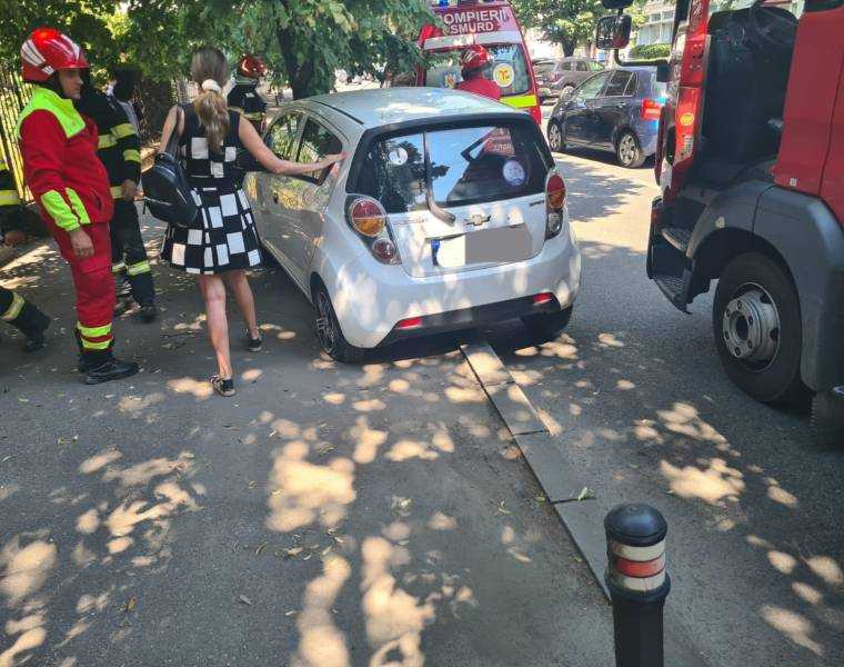 Accidente în Pitești și Mărăcineni. Conductă de gaz avariată