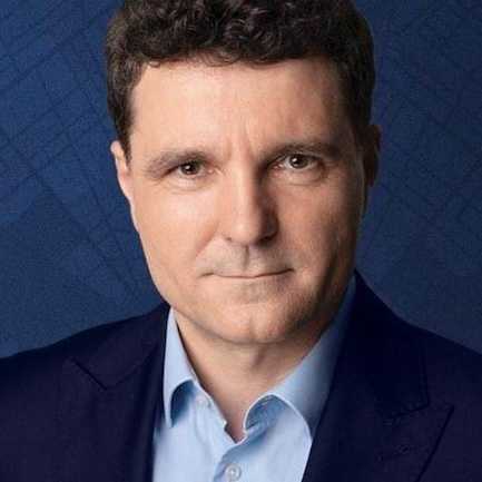 Nicuşor Dan: „53 de cabinete medicale şi de stomatologie din creşe şi şcoli speciale, preluate în reţeaua de medicină şcolară” a ASSMB