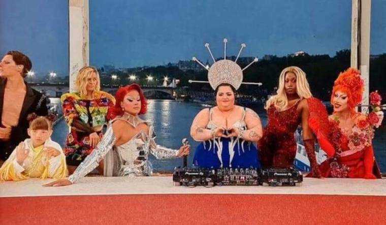 „Fața reală a depravaților posedați ideologic”, a spus Vasile Bănescu despre parodierea Cinei cea de Taină