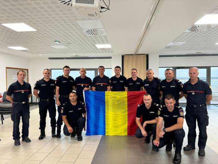 VIDEO. Pompierii români se întorc acasă! Misiune îndeplinită cu succes în Franța
