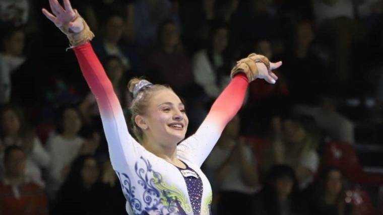 Sabrina Voinea se retrage din gimnastică, după ce România a pierdut medalia de bronz la sol