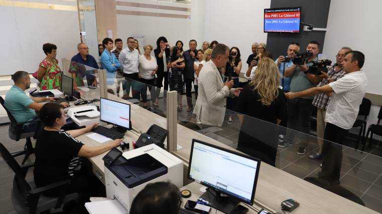 Birou unic al Primăriei Pitești, la Argeș Mall: program de funcționare și servicii pentru cetățeni