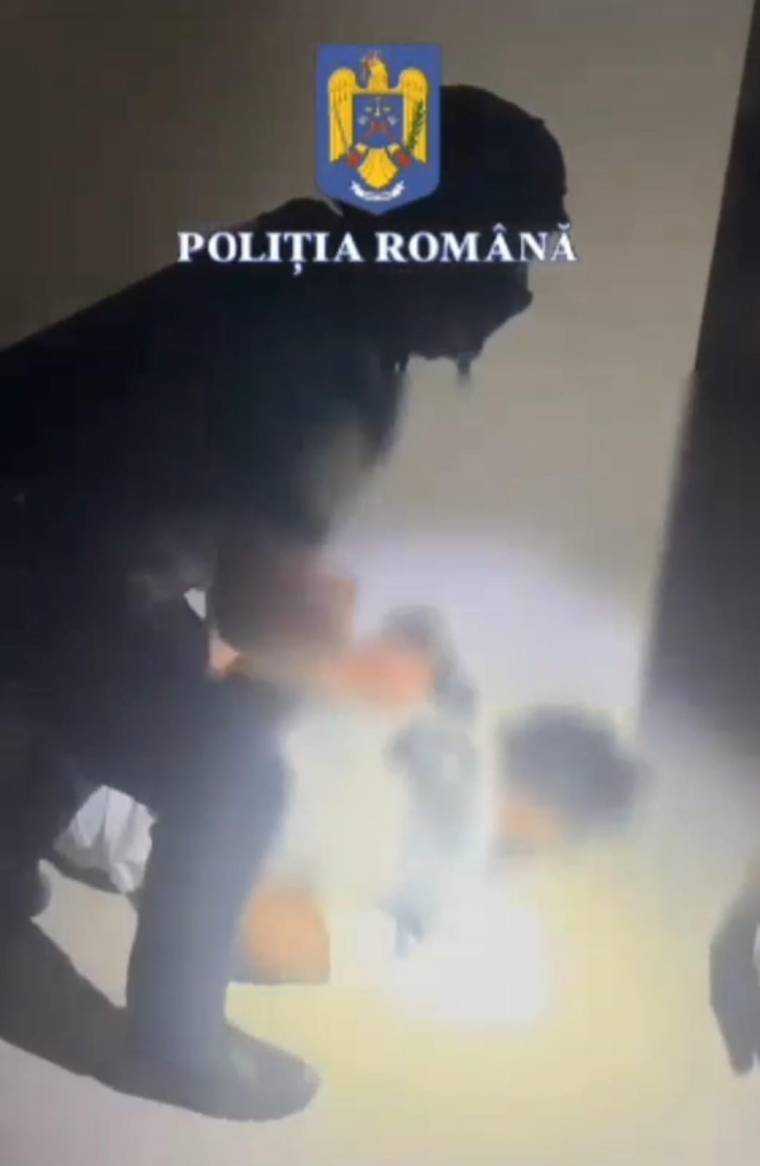 VIDEO. Argeșean dat în urmărire națională, săltat de polițiști