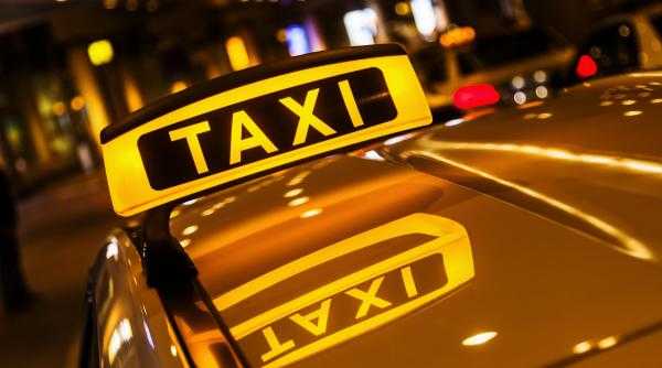 O nouă metodă de înşelăciune face victime printre şoferii de taxi și ridesharing