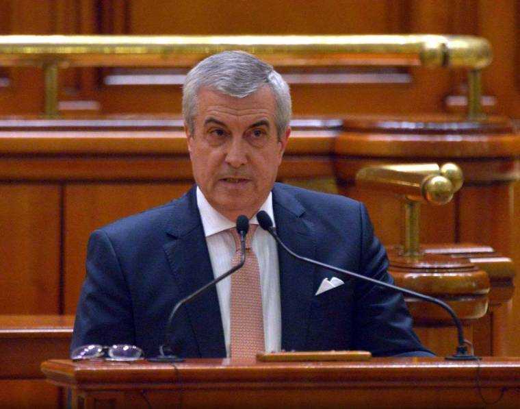 Fostul premier Călin Popescu-Tăriceanu a fost achitat în dosarul în care e acuzat că ar fi luat mită de 800.000 dolari