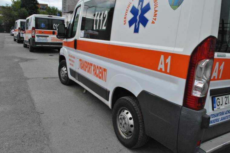 Percheziții la Ambulanța Dolj. Dosar pentru luare de mită la angajări