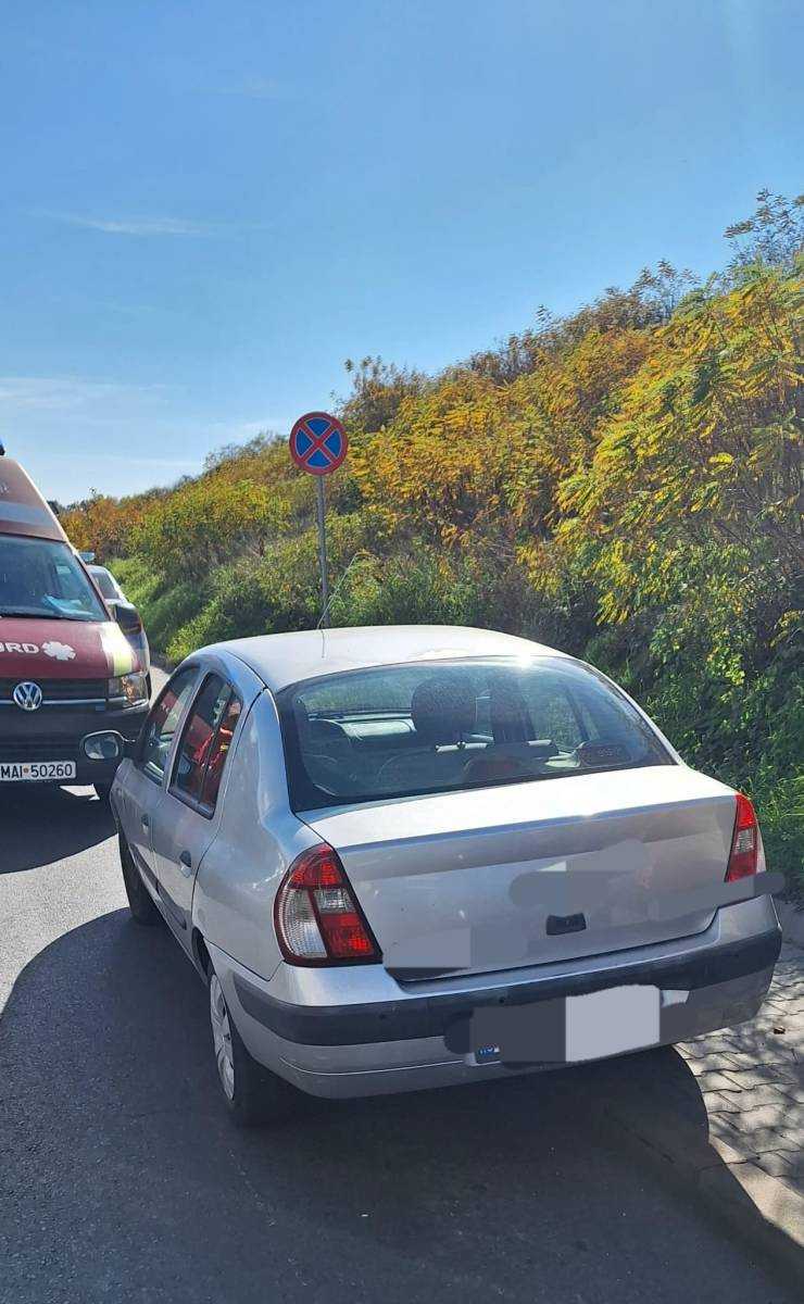 Accident în Pitești, cu două mașini. A intervenit ambulanța SMURD