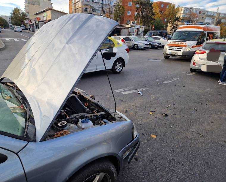 Accident în Trivale. O femeie a fost luată cu salvarea