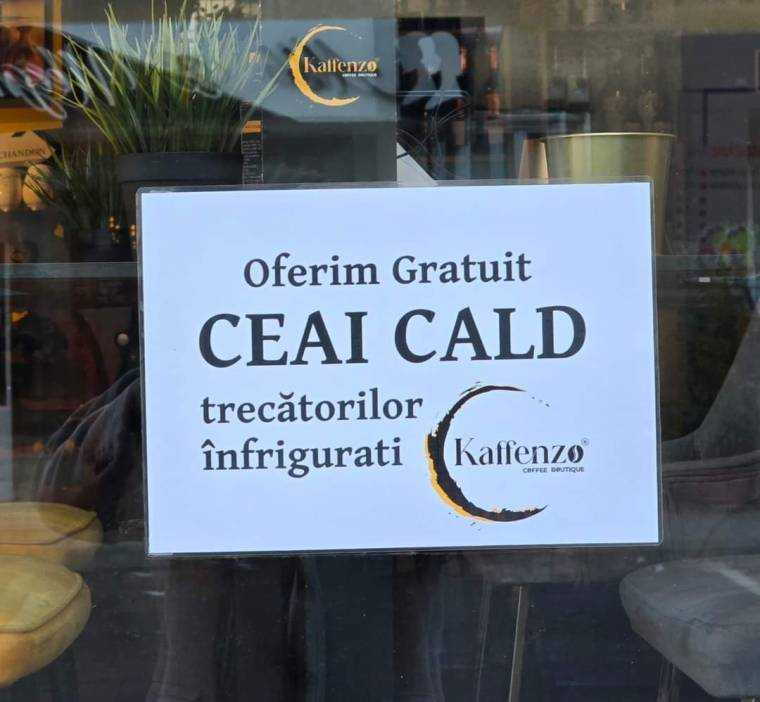 Ceai cald, gratuit, la o cafenea elegantă și prietenoasă din centrul Piteștiului