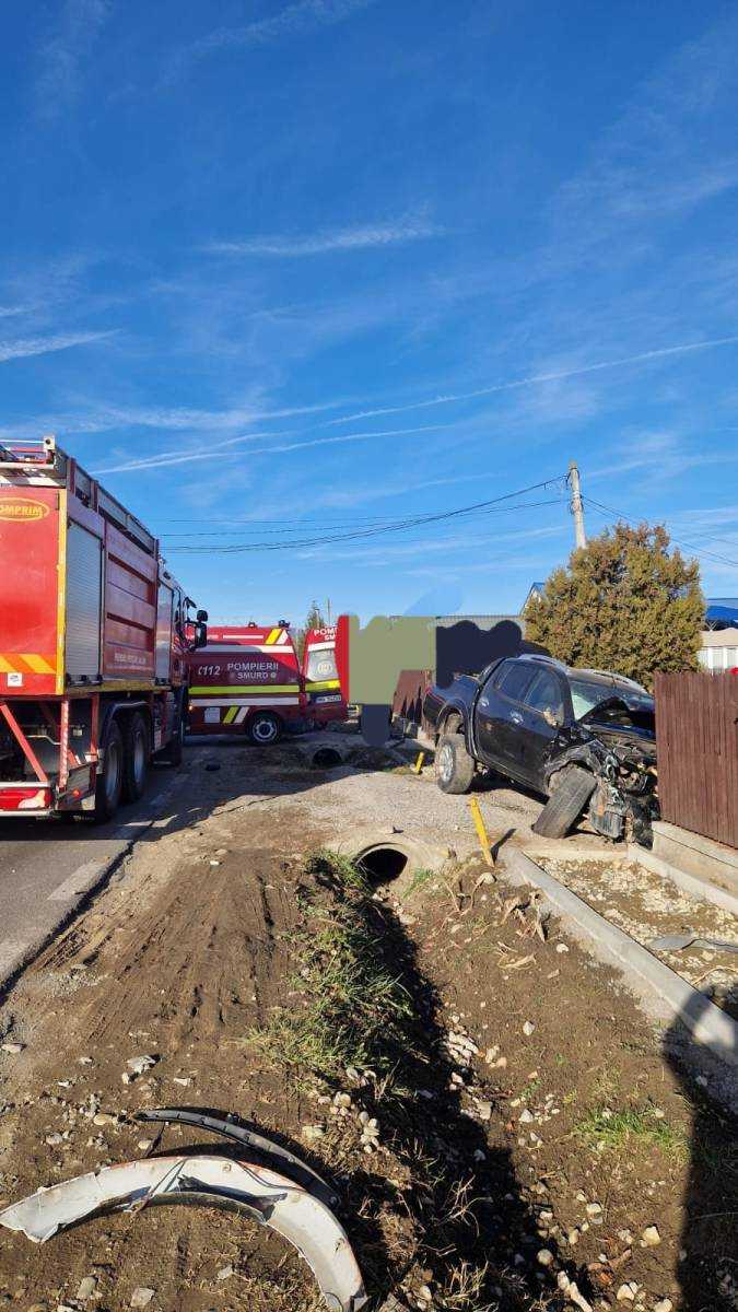 Accident în Argeș, la Mușătești. Un rănit, dus la spital