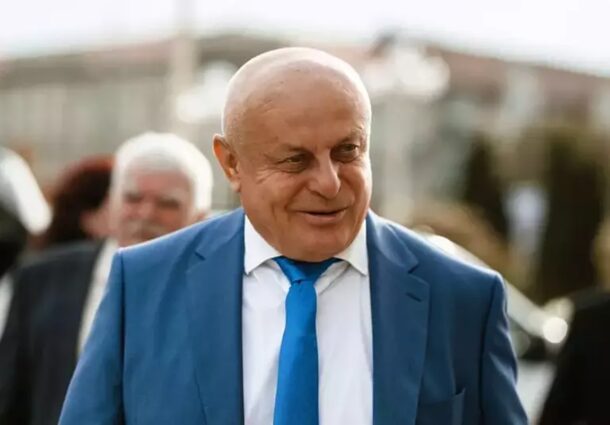 După ce a încasat o primă de pensionare de 100.000 euro, un fost director al Romsilva s-a reangajat șef tot la Romsilva – Presshub