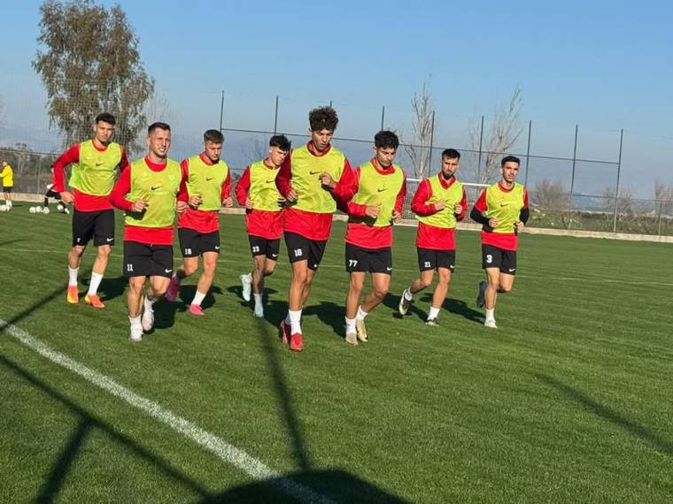 Muscelul Câmpulung a plecat în Turcia