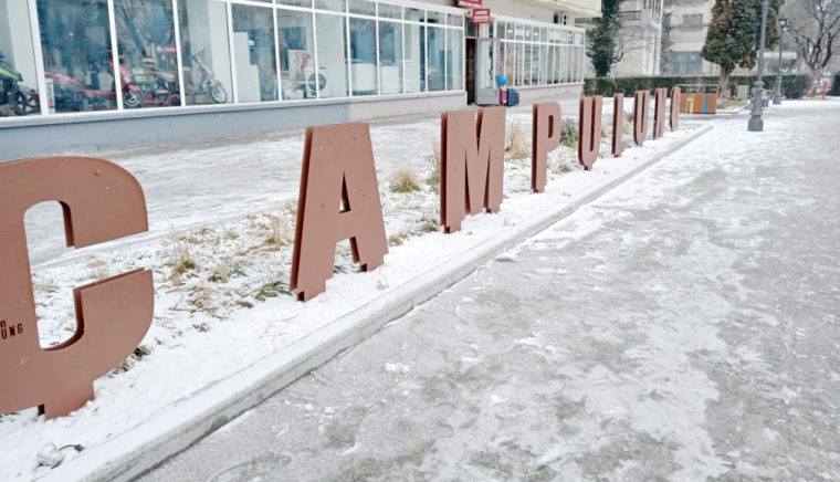 Piaţa Neacşu goneşte comunitatea câmpulungeană