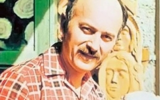 2 Martie 1989: Liviu Cornel Babeș, un pictor braşovean, s-a autoincendiat pe pârtia de schi din Poiana Braşov, în semn de protest față de regimul comunist din România