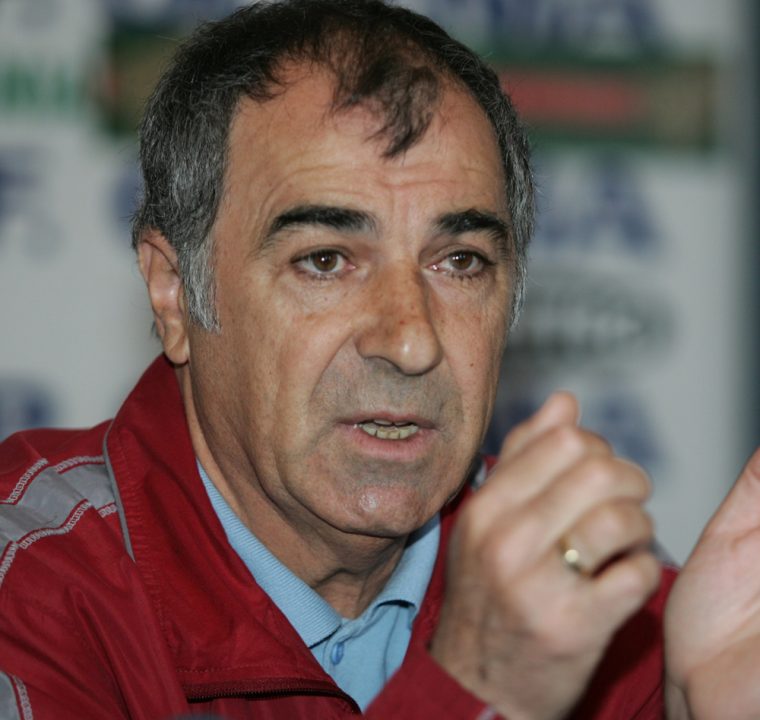 Marian Bondrea va da lovitura de începere a meciului FC Argeș – Steaua!