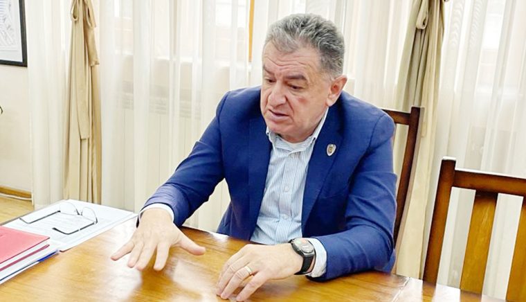 Patru şantiere în acelaşi timp în cartierul Prundu