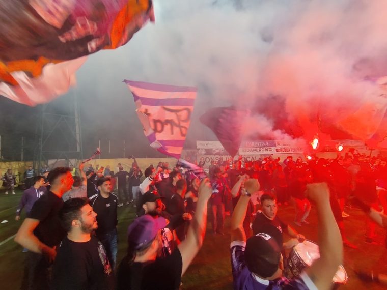Unde au sărbătorit promovarea fotbaliștii alb-violeți și suporterii acestora