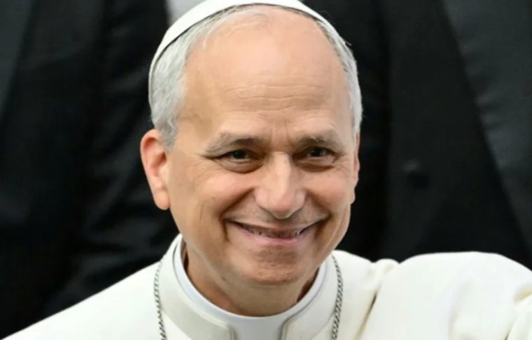 Zelenski îl invită pe Papa Leon al XIV-lea în Ucraina şi cere ”ajutorul Vaticanului” în repatrierea copiilor deportaţi de Rusia