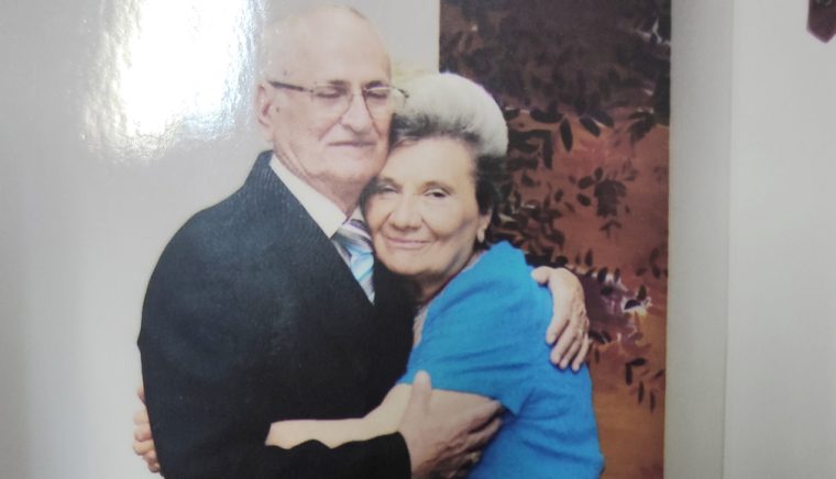 O poveste de dragoste care durează de 60 de ani. Soţii Vâlcu vor avea nunta de ametist în august