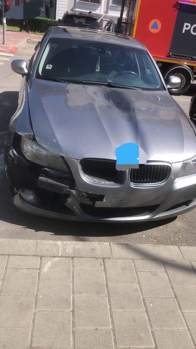 Accident în Pitești, pe Brătianu. Două persoane – cu atac de panică