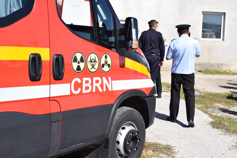 Alertă! Conductă de gaze fisurată în Argeș. Zece persoane evacuate dintr-o clădire