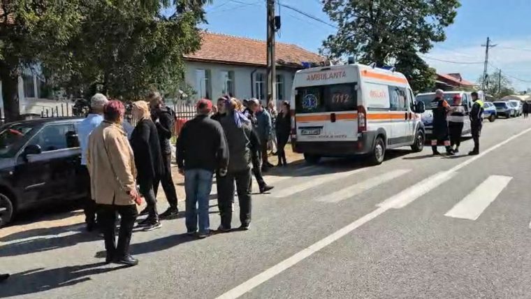 Dramă la alegeri. Un bărbat a murit în cabina de vot