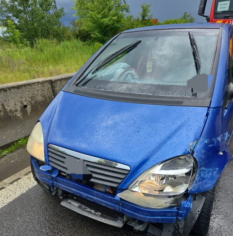 Accident pe Autostrada București – Pitești. Bărbat cu traumatism cranian