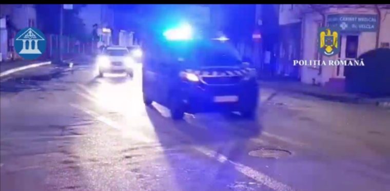Video. 26 de percheziții în Argeș, în 4 dosare cu arme de foc