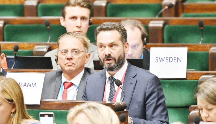 Mihai Coteţ, la Varşovia: „Am vorbit şi despre securitate, pentru că o Uniune mai sigură înseamnă şi o Românie mai sigură”