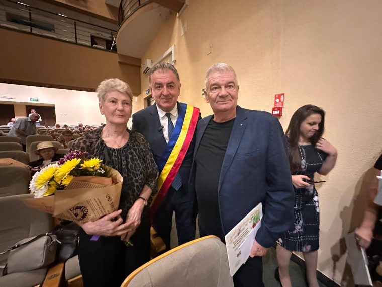 87 de cupluri premiate la Pitești pentru fidelitate în căsnicie