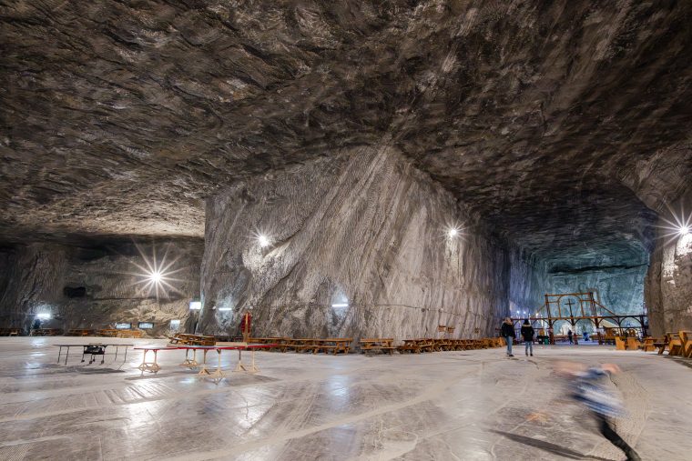 Guvernul ia în calcul construcția unei noi saline la Praid