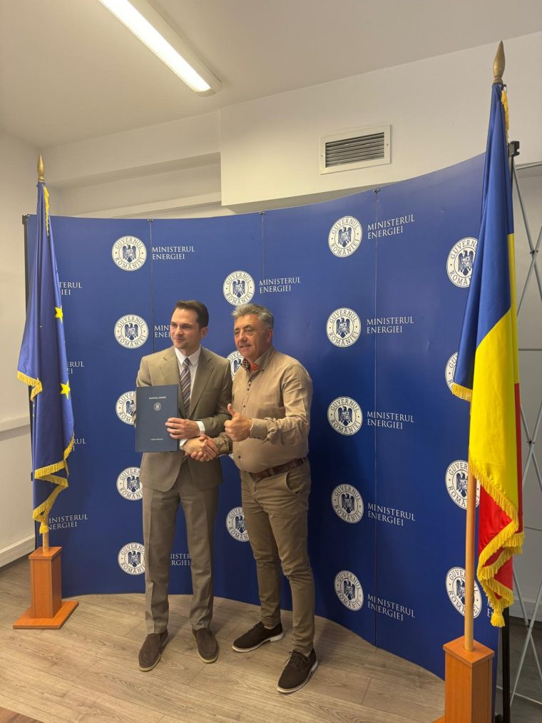 Comunele Albeștii de Muscel și Poienarii de Muscel, pe drumul energiei verzi. Finanțare pentru centrale fotovoltaice