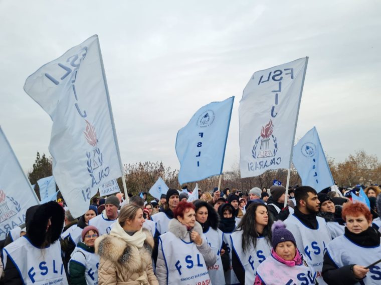 Sindicaliștii din Învățământ vor picheta Guvernul, Parlamentul și sediile de partid