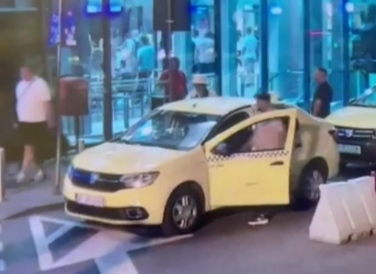Un taximetrist bucureștean i-a cerut 400 de euro unui client nigerian de la aeroportul Otopeni până în centrul Bucureștiului