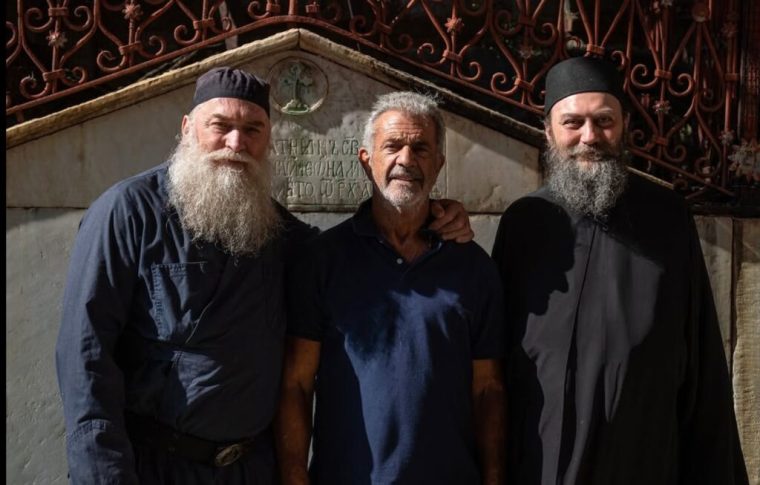 Mel Gibson este în Sfântul Munte Athos!