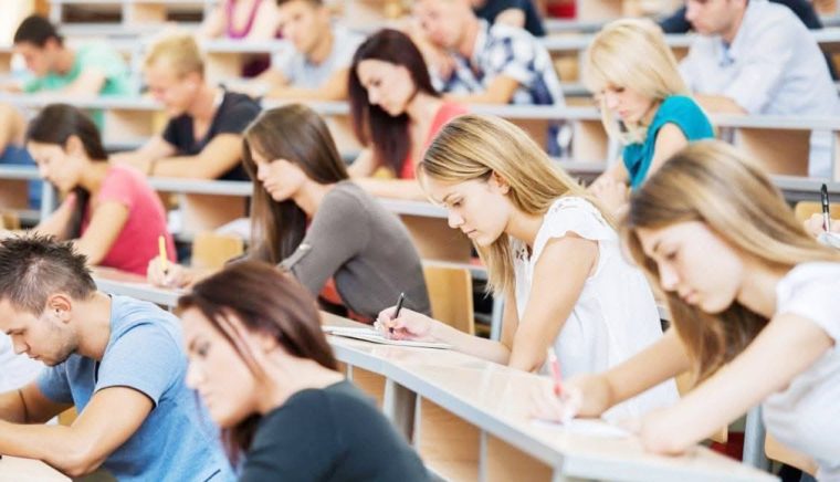 Master gratuit pentru tinerii din Mioveni şi zonele limitrofe